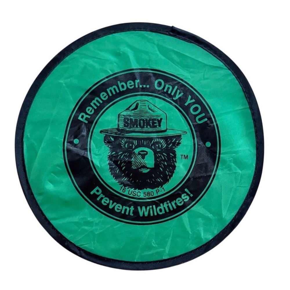 Smokey Bear "Only YOU Can Prevent Wildfires"‎ Green Flying Disc advertising art